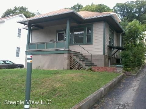 Foto principal - 356-3565 McHenry St