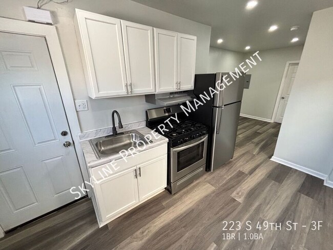 Building Photo - Renovated 1 Bedroom Apartment For Rent in ...