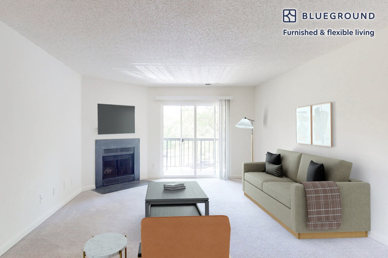 Foto principal - 10300 Hickory Ridge Rd