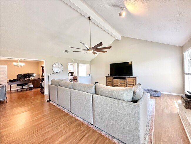 Foto del edificio - 1514 Park Meadow Dr