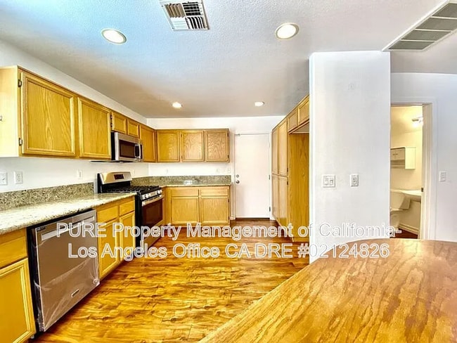 Foto del edificio - 25531 Bayside Pl