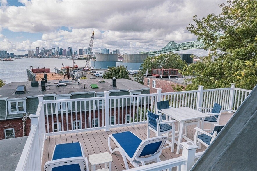 Foto principal - 33 Medford St