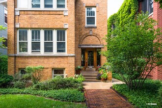 Building Photo - 3826 N Monticello Ave