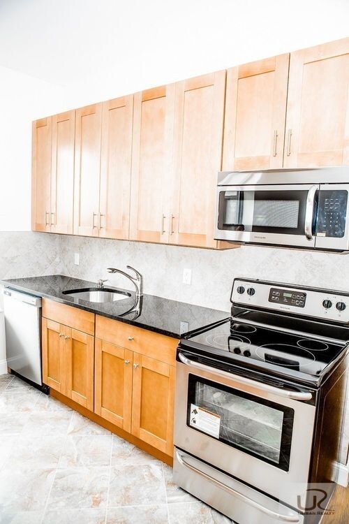 Building Photo - 459 Bay Ridge Ave