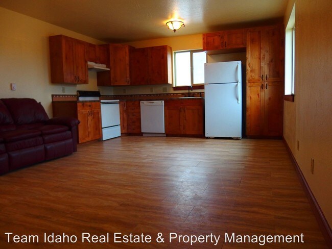 Building Photo - 1109 Alturas Dr
