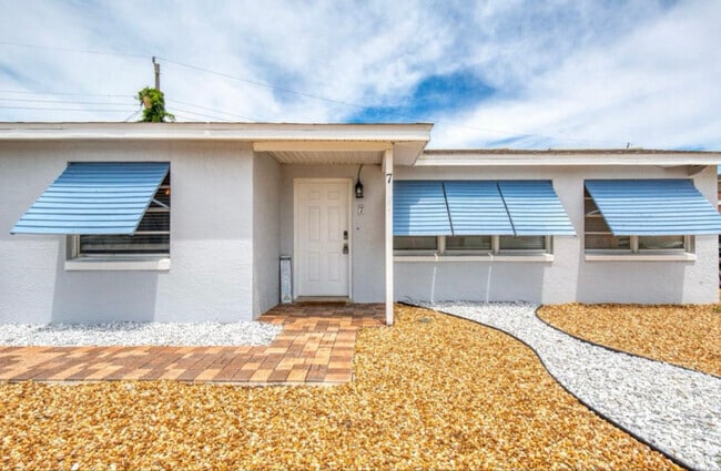 Building Photo - 7 San Jose Cir