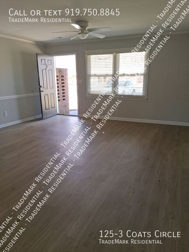 Building Photo - 125 Coats Cir