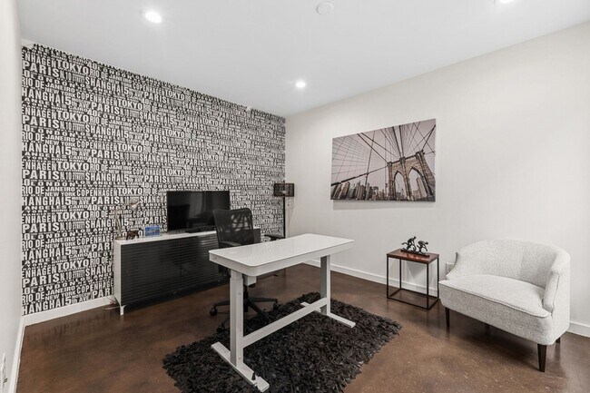 Foto del edificio - 4411 Roseland Ave