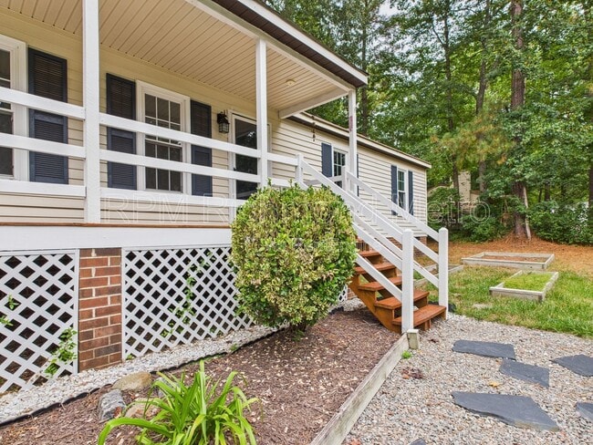 Building Photo - 11220 Sunfield Dr