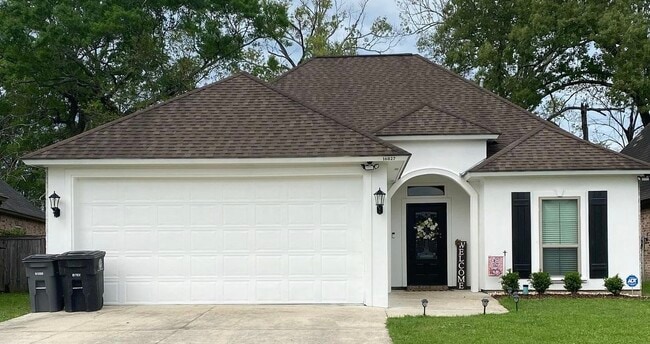 Photo - 16027 Belle Brittany Ave House