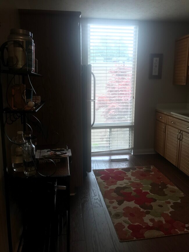Foto del edificio - 6560 Chaffee Ct