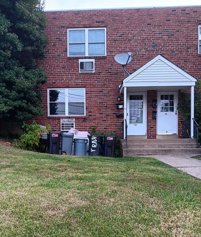 Building Photo - 153 Burmont Rd