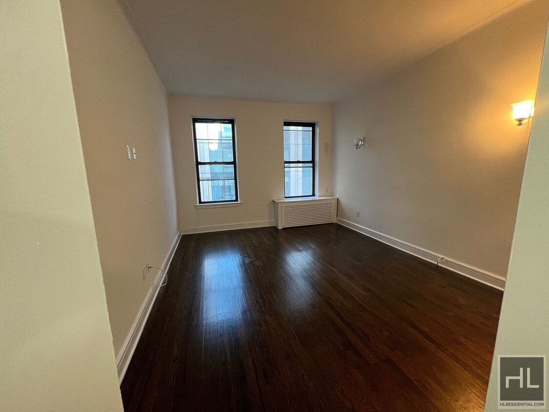 Building Photo - EAST 87 STREET