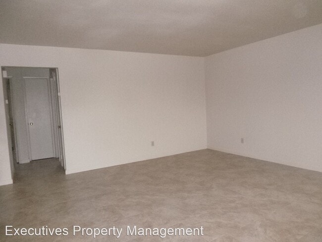 Building Photo - 2 br, 1 bath House - 3355 San Mateo Ct