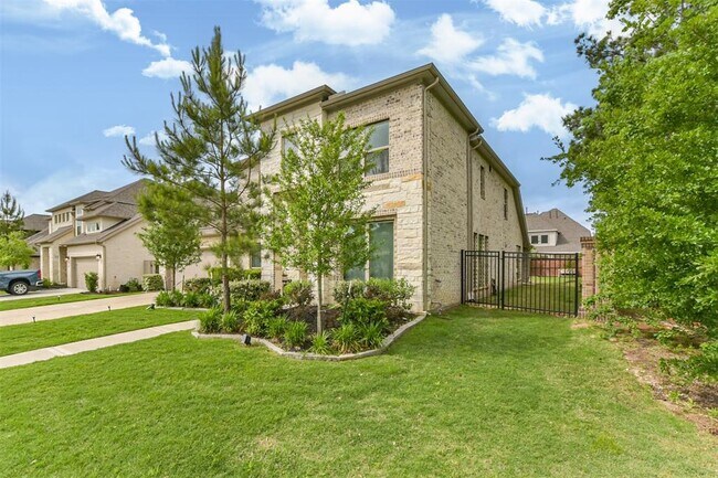 Building Photo - 27208 Starry Oaks Dr