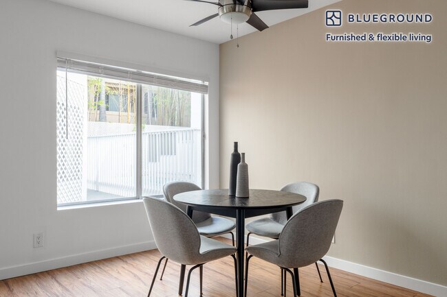 Foto del edificio - 415 N Oakhurst Dr