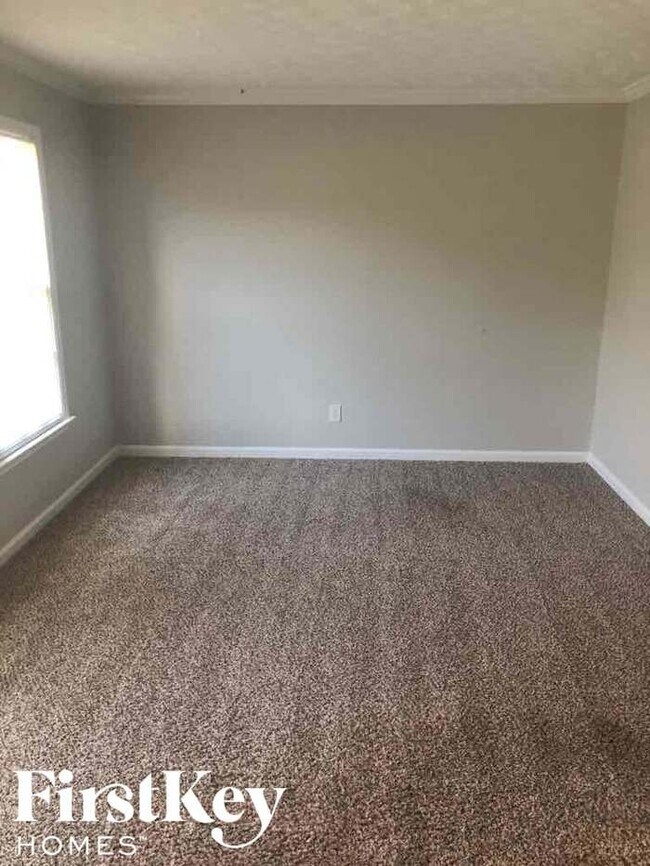 Foto del edificio - 1726 Ridgeway Dr