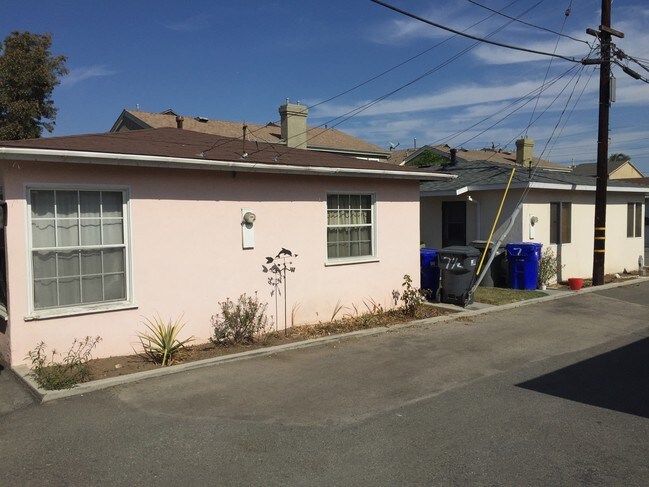 Foto del edificio - Delores Bungalows