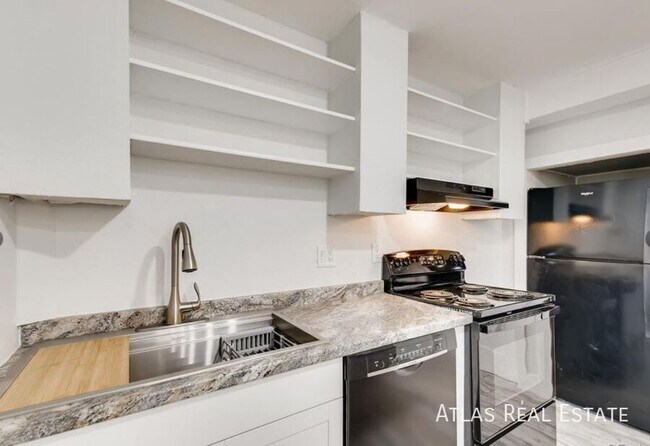 Foto del edificio - 7486 Turner Dr