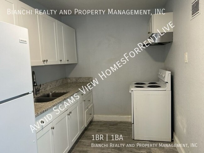 Foto del edificio - 215 10th St SW