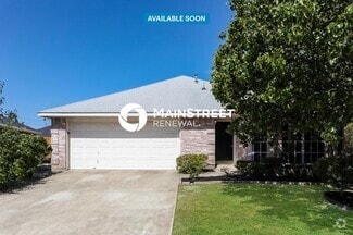 Building Photo - 725 Azalea Ln