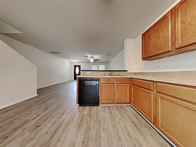 Building Photo - 7822 Galleon Field Ln