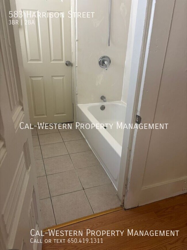 Photo - 583 Harrison St House