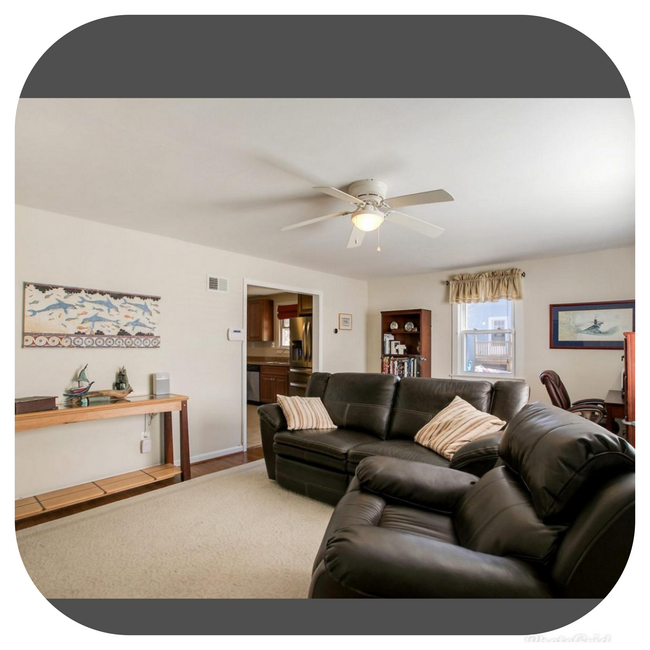 Foto del edificio - 8908 Clayton Ln