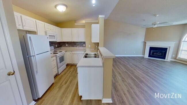 Foto del edificio - 534 Timberline Ridge Ln