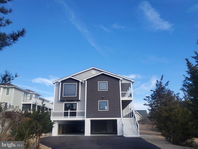Building Photo - 9 Cape Henlopen Dr