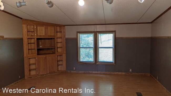 Building Photo - 3 br, 2 bath House - 62 Red Pepper Road