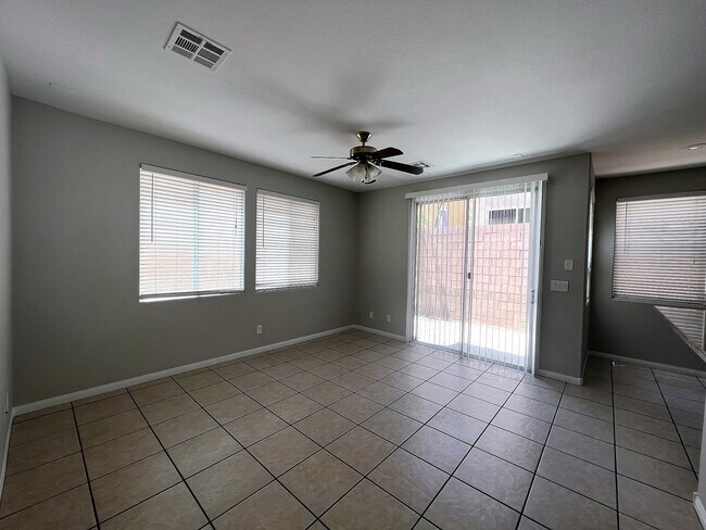 Building Photo - 9307 Vista Waters Ln