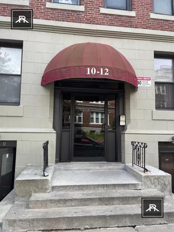 Foto del edificio - 4 bedroom in Allston MA 02134