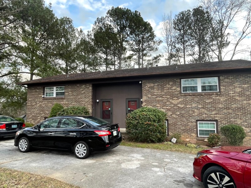 Foto principal - 8736 Gleason Dr