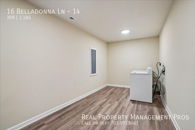 Building Photo - 16 Belladonna Ln