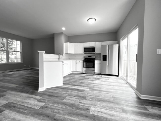 Building Photo - 1542 Shelby court
