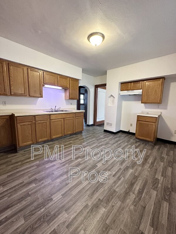 Foto del edificio - 4415 N 29th St