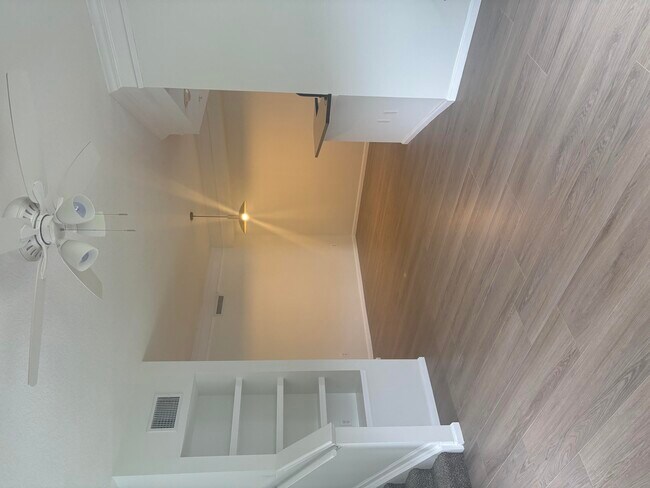 Foto del edificio - 2026 Alta Meadows Ln