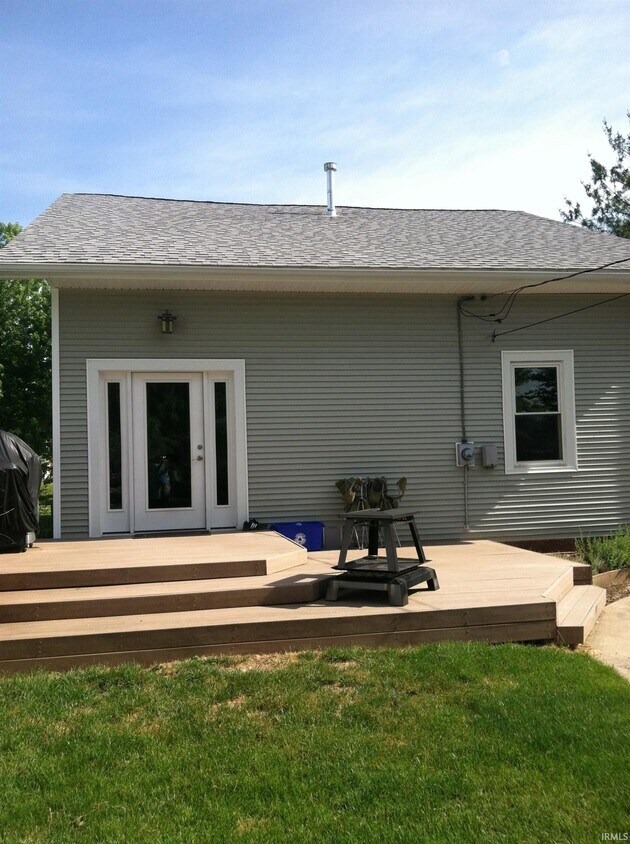 Foto del edificio - 1411 Central St