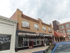 Building Photo - 804 1/2 E Main St
