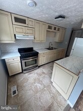 Building Photo - 2208 Cocquina Dr
