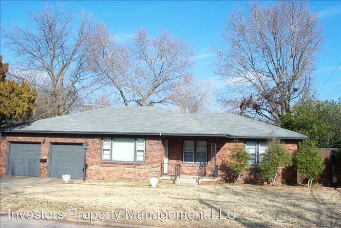 Primary Photo - 1201 W Brooks St