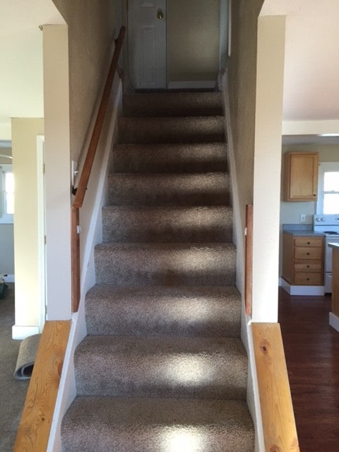 Building Photo - 126 E Vine St