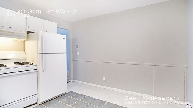 Foto del edificio - 2320 #2 30th Cozy and updated Apartment