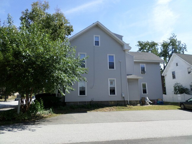 Building Photo - 159 Orange St