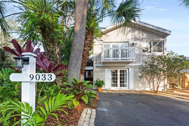 Building Photo - 9033 SW 78th Pl