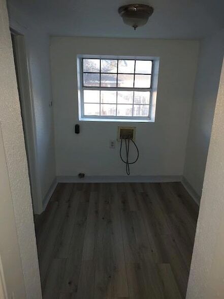 Foto del edificio - 300 N 14th St