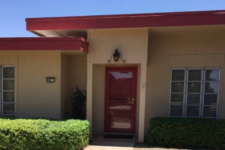 Front Entrance - 10040 W Royal Oak Rd