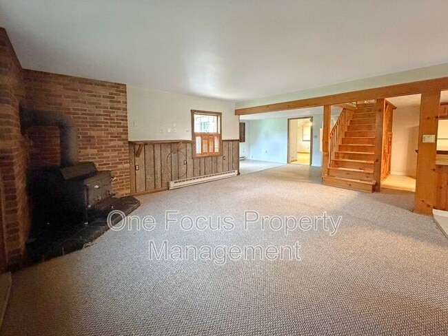 Building Photo - 255 Rawle St