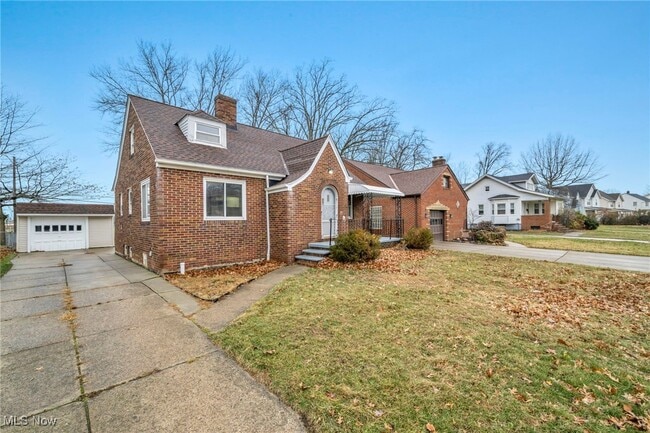 Foto del edificio - 766 E 232nd St